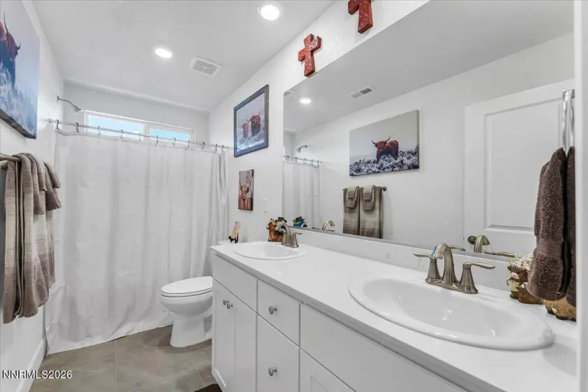 1201 Avian, Spanish Springs, Nevada 89441, 4 Bedrooms Bedrooms, ,3 BathroomsBathrooms,Residential,Residential,Avian,0,260012542