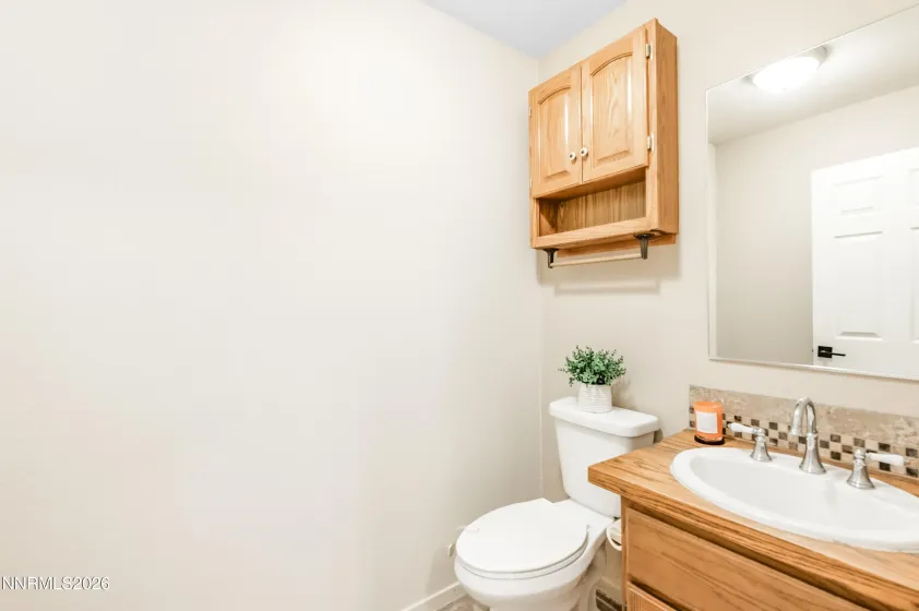 3380 Adler, Reno, Nevada 89503, 3 Bedrooms Bedrooms, ,3 BathroomsBathrooms,Residential,Residential,Adler,0,260012544