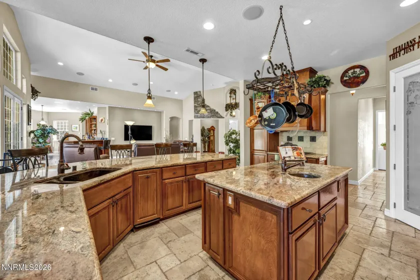 1111 Sweetwater, Reno, Nevada 89509, 3 Bedrooms Bedrooms, ,3 BathroomsBathrooms,Residential,Residential,Sweetwater,0,260012551