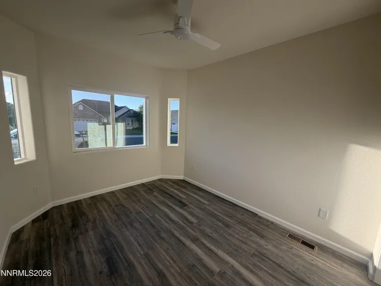 434 Dog Leg, Fernley, Nevada 89408, 3 Bedrooms Bedrooms, ,2 BathroomsBathrooms,Residential,Residential,Dog Leg,0,260012552
