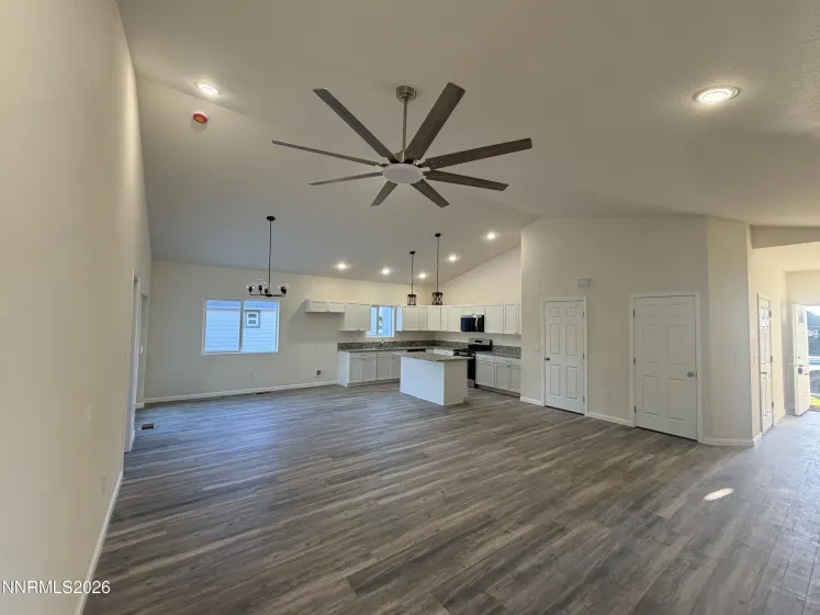 434 Dog Leg, Fernley, Nevada 89408, 3 Bedrooms Bedrooms, ,2 BathroomsBathrooms,Residential,Residential,Dog Leg,0,260012552