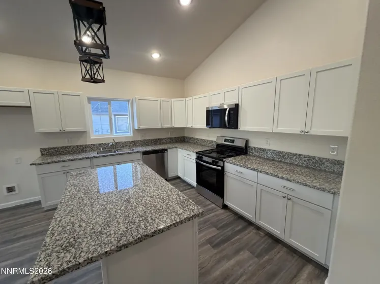 434 Dog Leg, Fernley, Nevada 89408, 3 Bedrooms Bedrooms, ,2 BathroomsBathrooms,Residential,Residential,Dog Leg,0,260012552