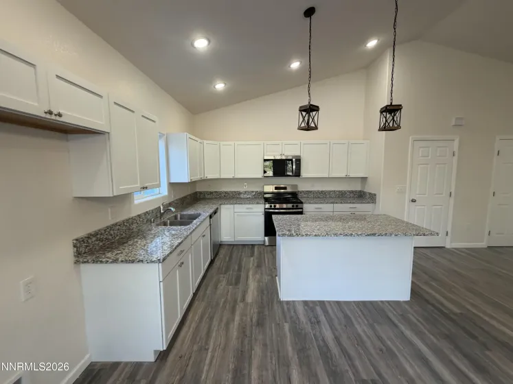434 Dog Leg, Fernley, Nevada 89408, 3 Bedrooms Bedrooms, ,2 BathroomsBathrooms,Residential,Residential,Dog Leg,0,260012552