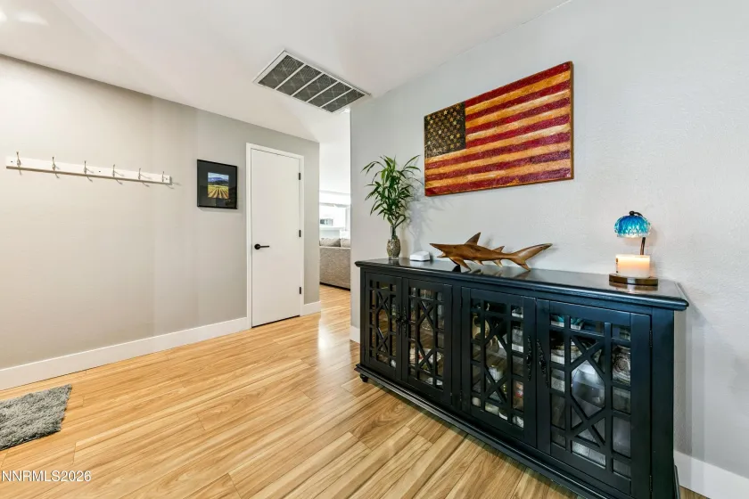 3318 Candelaria, Sparks, Nevada 89434, 3 Bedrooms Bedrooms, ,2 BathroomsBathrooms,Residential,Residential,Candelaria,0,260012555