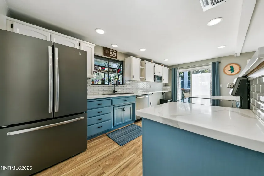 3318 Candelaria, Sparks, Nevada 89434, 3 Bedrooms Bedrooms, ,2 BathroomsBathrooms,Residential,Residential,Candelaria,0,260012555