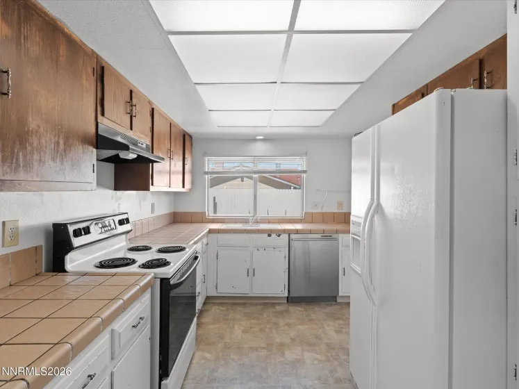 1314 Heather, Carson City, Nevada 89701, 3 Bedrooms Bedrooms, ,2 BathroomsBathrooms,Residential,Residential,Heather,0,260012556