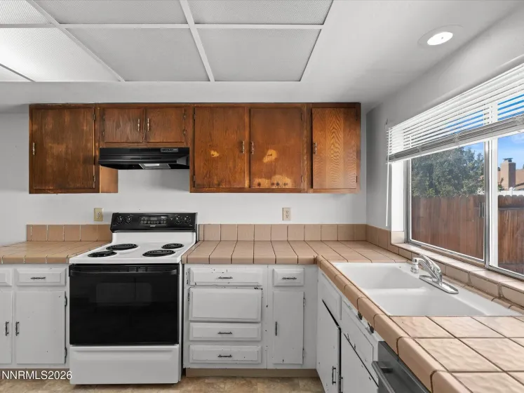 1314 Heather, Carson City, Nevada 89701, 3 Bedrooms Bedrooms, ,2 BathroomsBathrooms,Residential,Residential,Heather,0,260012556
