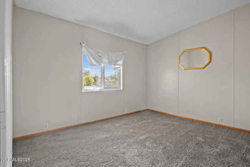 6 Agate Circle, Yerington, Nevada 89447, 3 Bedrooms Bedrooms, ,2 BathroomsBathrooms,Residential,Residential,Agate Circle,0,260012557