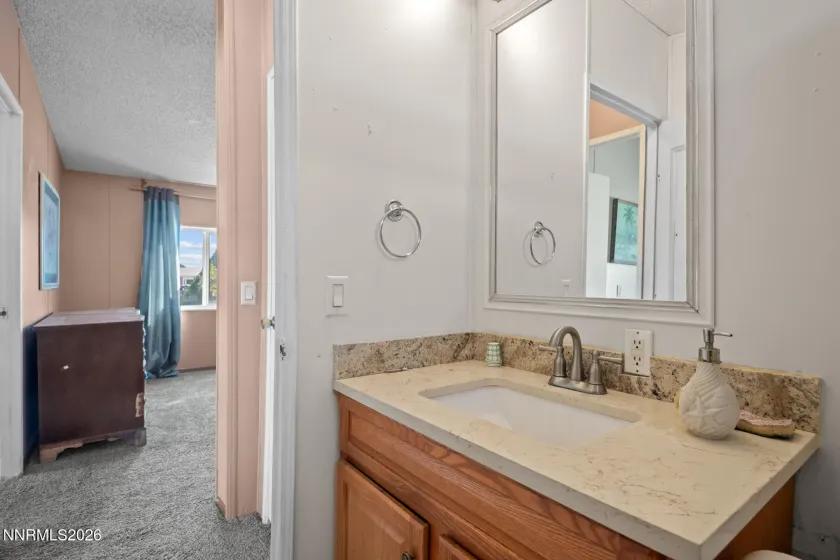 6 Agate Circle, Yerington, Nevada 89447, 3 Bedrooms Bedrooms, ,2 BathroomsBathrooms,Residential,Residential,Agate Circle,0,260012557