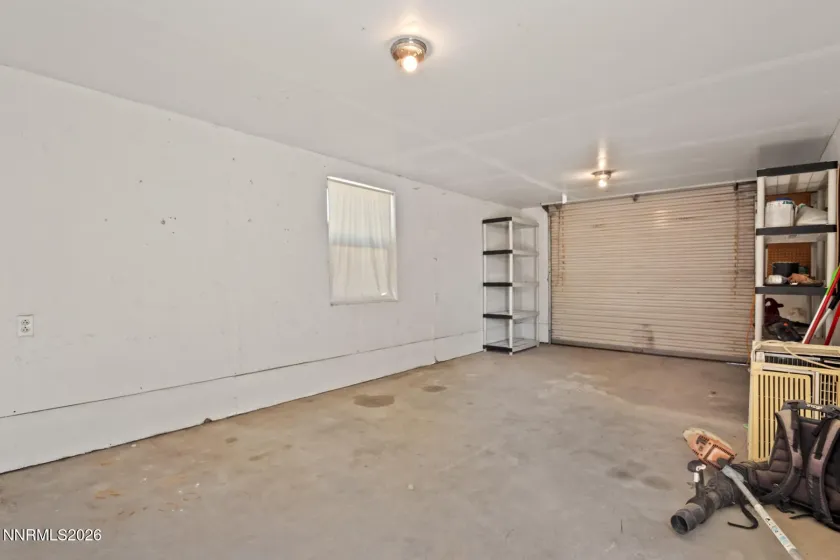 6 Agate Circle, Yerington, Nevada 89447, 3 Bedrooms Bedrooms, ,2 BathroomsBathrooms,Residential,Residential,Agate Circle,0,260012557