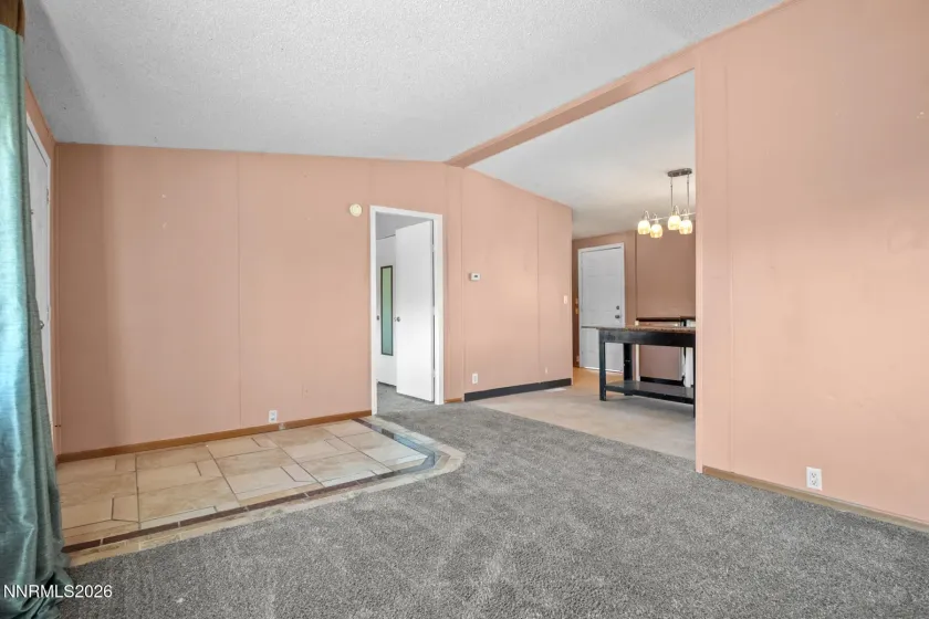6 Agate Circle, Yerington, Nevada 89447, 3 Bedrooms Bedrooms, ,2 BathroomsBathrooms,Residential,Residential,Agate Circle,0,260012557