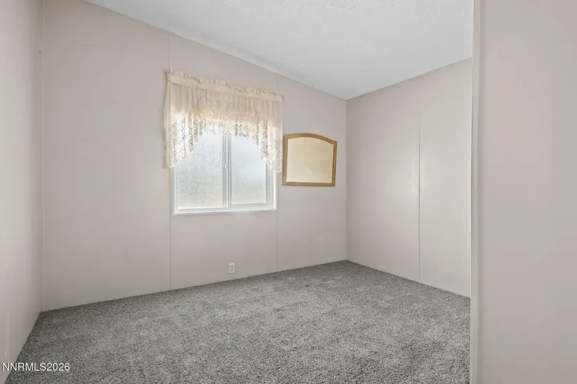 6 Agate Circle, Yerington, Nevada 89447, 3 Bedrooms Bedrooms, ,2 BathroomsBathrooms,Residential,Residential,Agate Circle,0,260012557