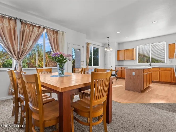 11775 Desert Grass, Reno, Nevada 89506, 4 Bedrooms Bedrooms, ,3 BathroomsBathrooms,Residential,Residential,Desert Grass,0,260012559