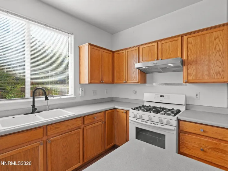 11775 Desert Grass, Reno, Nevada 89506, 4 Bedrooms Bedrooms, ,3 BathroomsBathrooms,Residential,Residential,Desert Grass,0,260012559