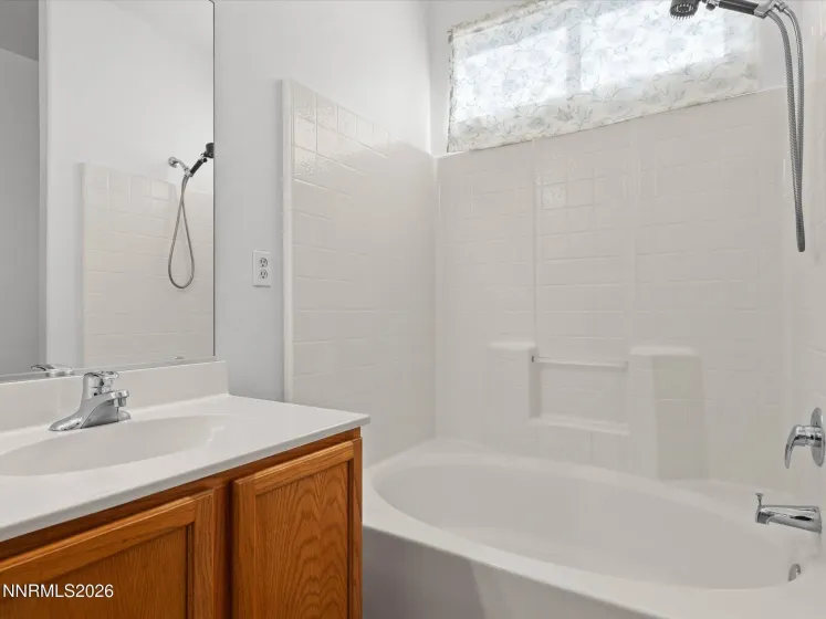 11775 Desert Grass, Reno, Nevada 89506, 4 Bedrooms Bedrooms, ,3 BathroomsBathrooms,Residential,Residential,Desert Grass,0,260012559