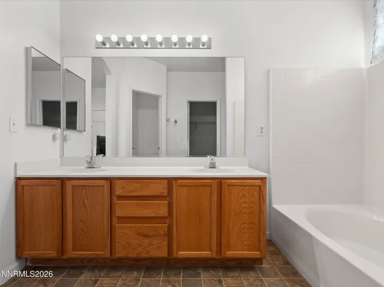 11775 Desert Grass, Reno, Nevada 89506, 4 Bedrooms Bedrooms, ,3 BathroomsBathrooms,Residential,Residential,Desert Grass,0,260012559