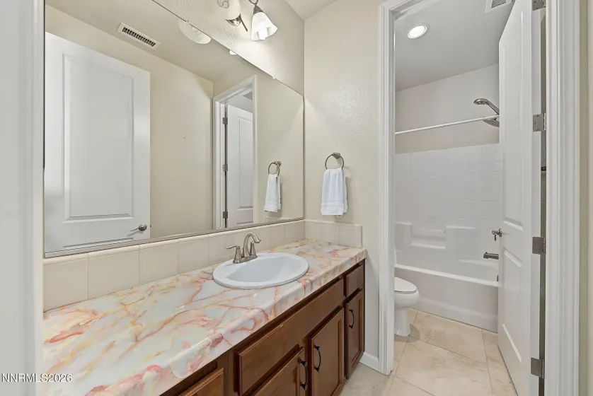 1431 Snow Summit, Reno, Nevada 89523, 4 Bedrooms Bedrooms, ,3 BathroomsBathrooms,Residential,Residential,Snow Summit,0,260012560