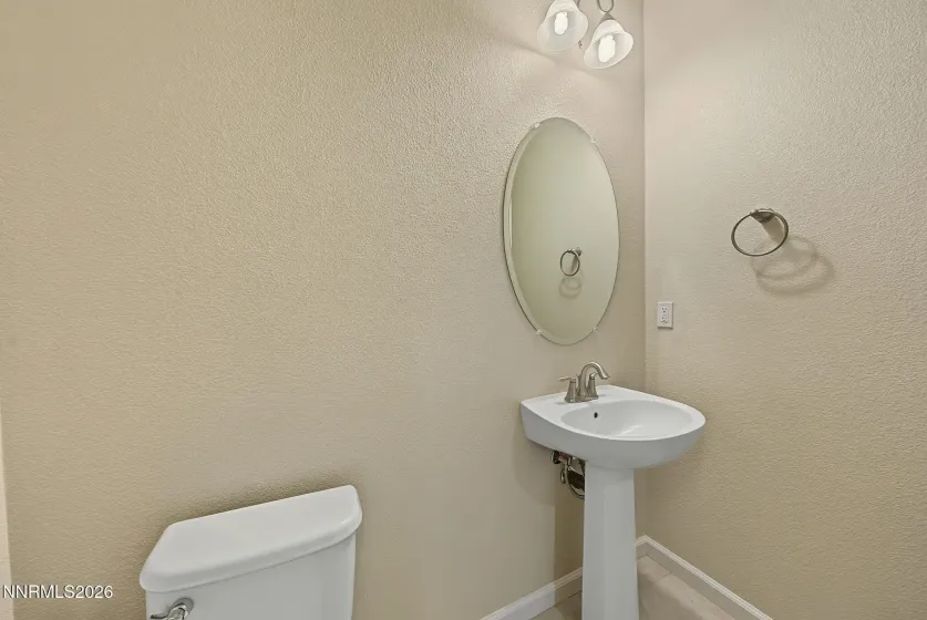 1431 Snow Summit, Reno, Nevada 89523, 4 Bedrooms Bedrooms, ,3 BathroomsBathrooms,Residential,Residential,Snow Summit,0,260012560
