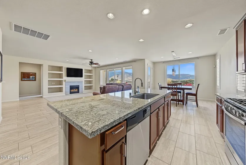 1431 Snow Summit, Reno, Nevada 89523, 4 Bedrooms Bedrooms, ,3 BathroomsBathrooms,Residential,Residential,Snow Summit,0,260012560