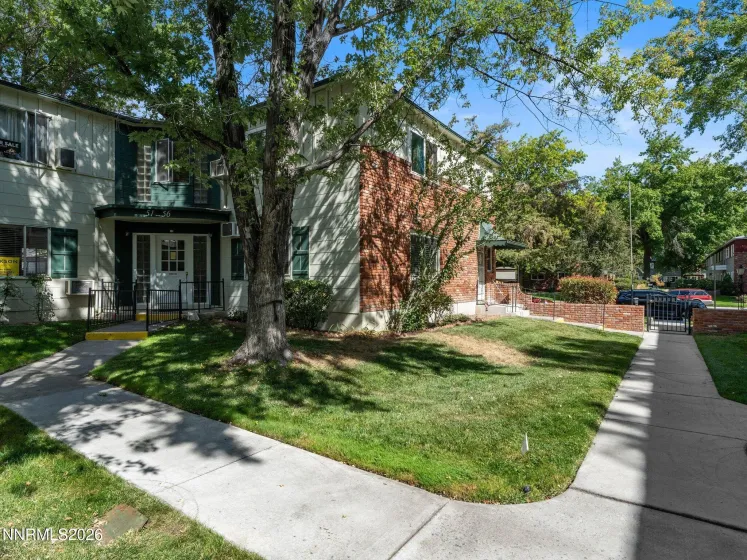 1945 4th, Sparks, Nevada 89431, 2 Bedrooms Bedrooms, ,1 BathroomBathrooms,Residential,Residential,4th,0,260012561