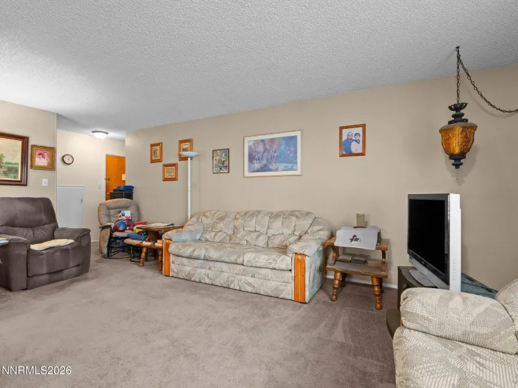 1945 4th, Sparks, Nevada 89431, 2 Bedrooms Bedrooms, ,1 BathroomBathrooms,Residential,Residential,4th,0,260012561