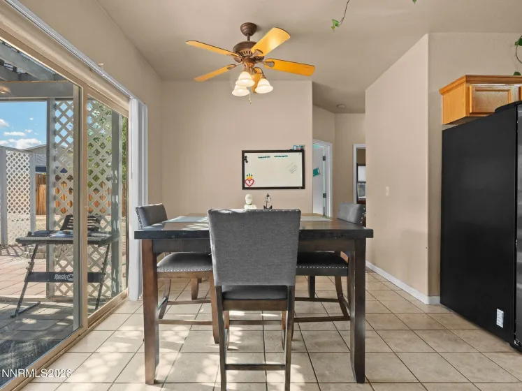 9445 Pine Tree, Reno, Nevada 89506, 3 Bedrooms Bedrooms, ,2 BathroomsBathrooms,Residential,Residential,Pine Tree,0,260012562