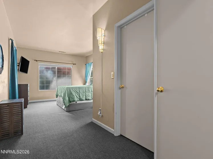 9445 Pine Tree, Reno, Nevada 89506, 3 Bedrooms Bedrooms, ,2 BathroomsBathrooms,Residential,Residential,Pine Tree,0,260012562