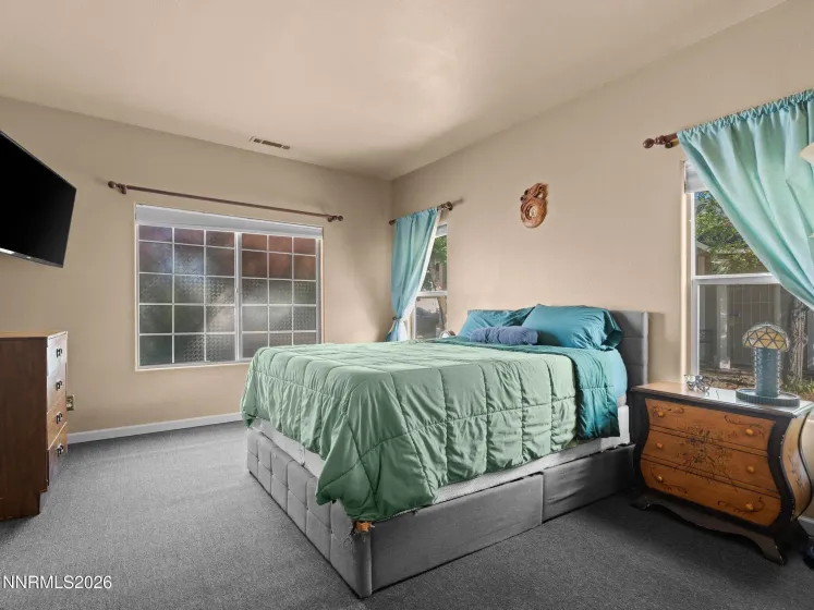 9445 Pine Tree, Reno, Nevada 89506, 3 Bedrooms Bedrooms, ,2 BathroomsBathrooms,Residential,Residential,Pine Tree,0,260012562