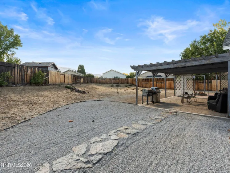 9445 Pine Tree, Reno, Nevada 89506, 3 Bedrooms Bedrooms, ,2 BathroomsBathrooms,Residential,Residential,Pine Tree,0,260012562