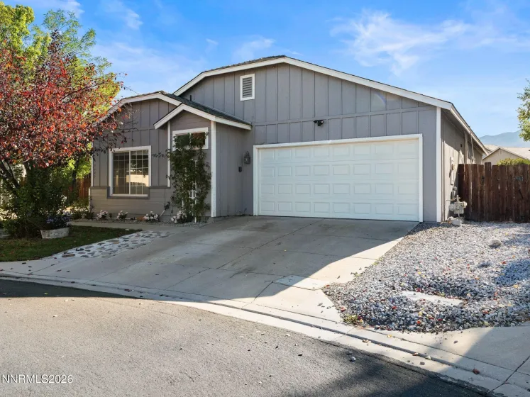 9445 Pine Tree, Reno, Nevada 89506, 3 Bedrooms Bedrooms, ,2 BathroomsBathrooms,Residential,Residential,Pine Tree,0,260012562
