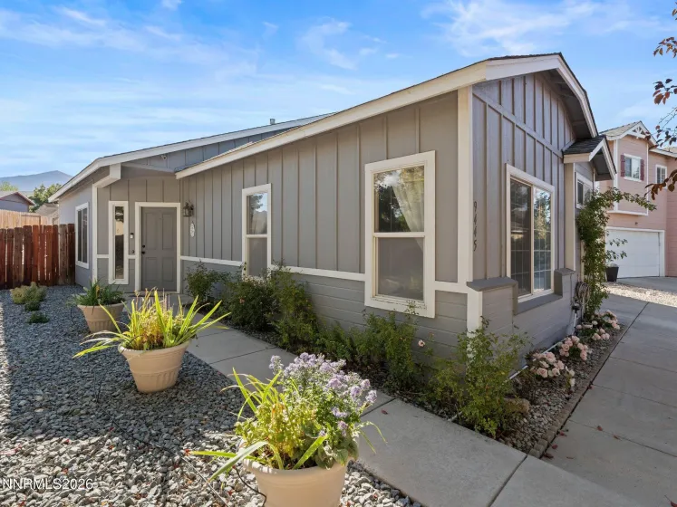 9445 Pine Tree, Reno, Nevada 89506, 3 Bedrooms Bedrooms, ,2 BathroomsBathrooms,Residential,Residential,Pine Tree,0,260012562