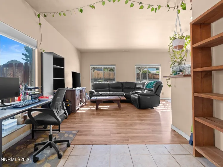 9445 Pine Tree, Reno, Nevada 89506, 3 Bedrooms Bedrooms, ,2 BathroomsBathrooms,Residential,Residential,Pine Tree,0,260012562