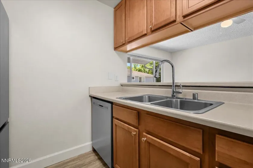 4940 Catalina, Reno, Nevada 89502, 2 Bedrooms Bedrooms, ,1 BathroomBathrooms,Residential,Residential,Catalina,0,260012564