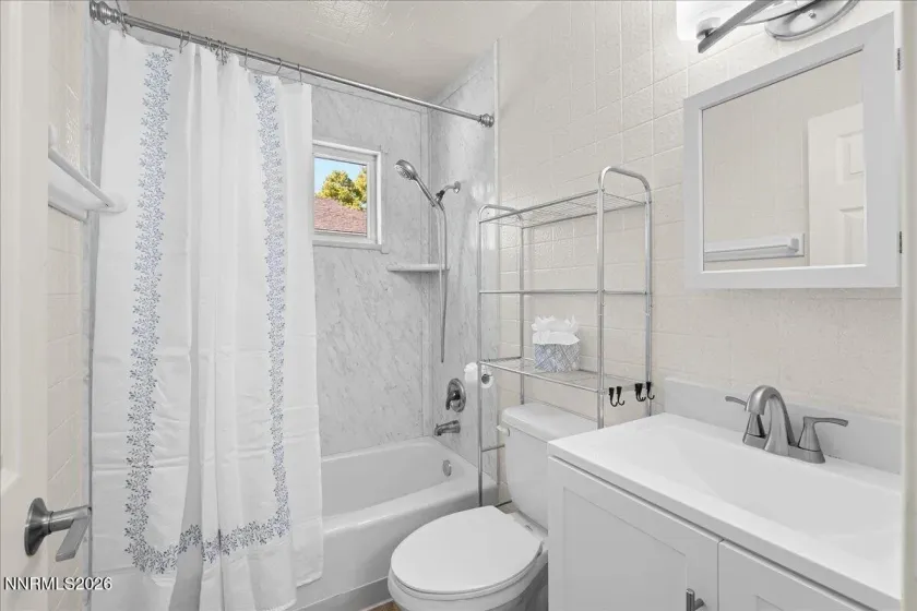 4940 Catalina, Reno, Nevada 89502, 2 Bedrooms Bedrooms, ,1 BathroomBathrooms,Residential,Residential,Catalina,0,260012564