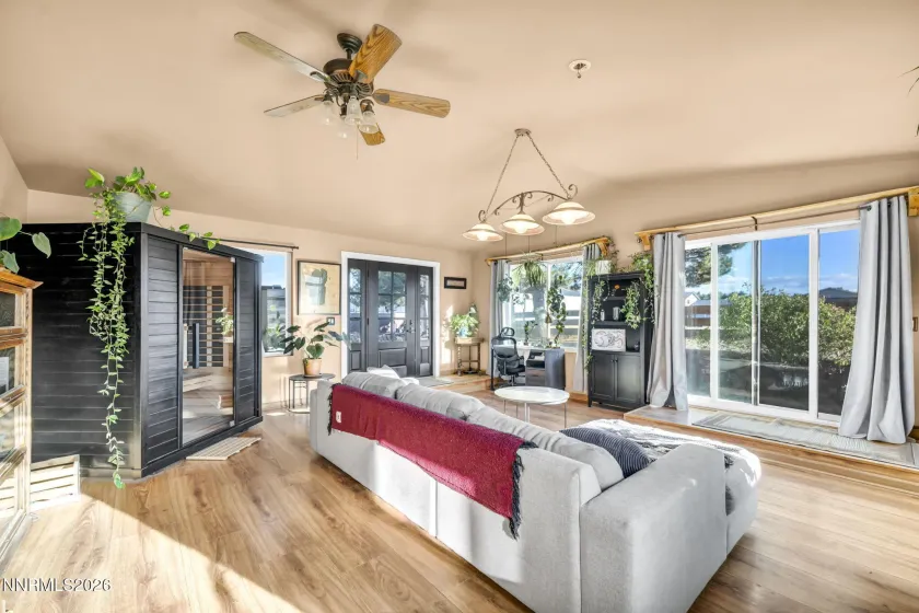 795 Jacks Valley, Carson City, Nevada 89705, 3 Bedrooms Bedrooms, ,2 BathroomsBathrooms,Residential,Residential,Jacks Valley,0,260012566