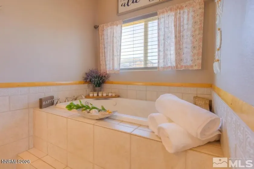 795 Jacks Valley, Carson City, Nevada 89705, 3 Bedrooms Bedrooms, ,2 BathroomsBathrooms,Residential,Residential,Jacks Valley,0,260012566