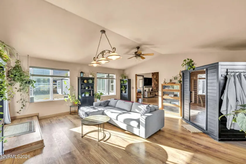 795 Jacks Valley, Carson City, Nevada 89705, 3 Bedrooms Bedrooms, ,2 BathroomsBathrooms,Residential,Residential,Jacks Valley,0,260012566