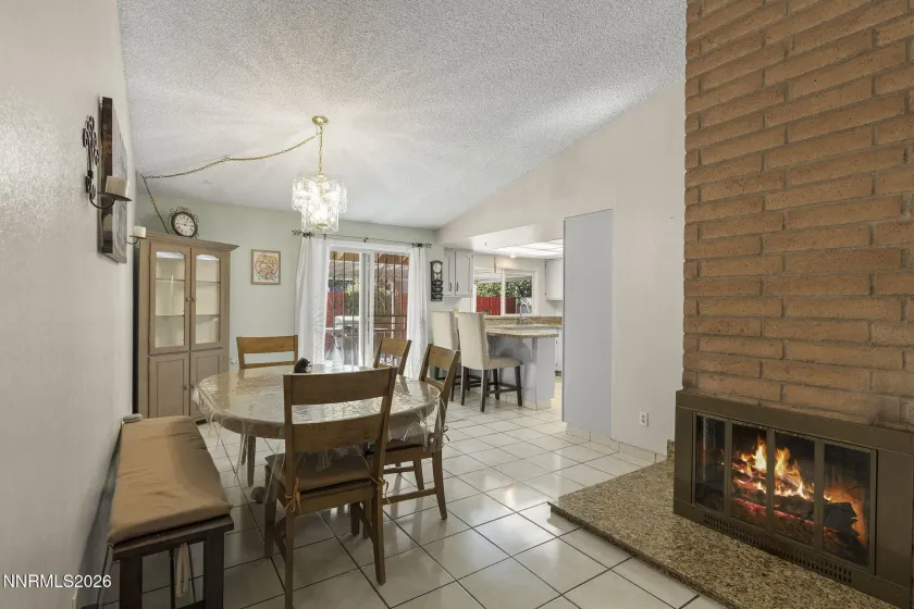 2411 Monte Verde, Sparks, Nevada 89434, 4 Bedrooms Bedrooms, ,2 BathroomsBathrooms,Residential,Residential,Monte Verde,0,260012567