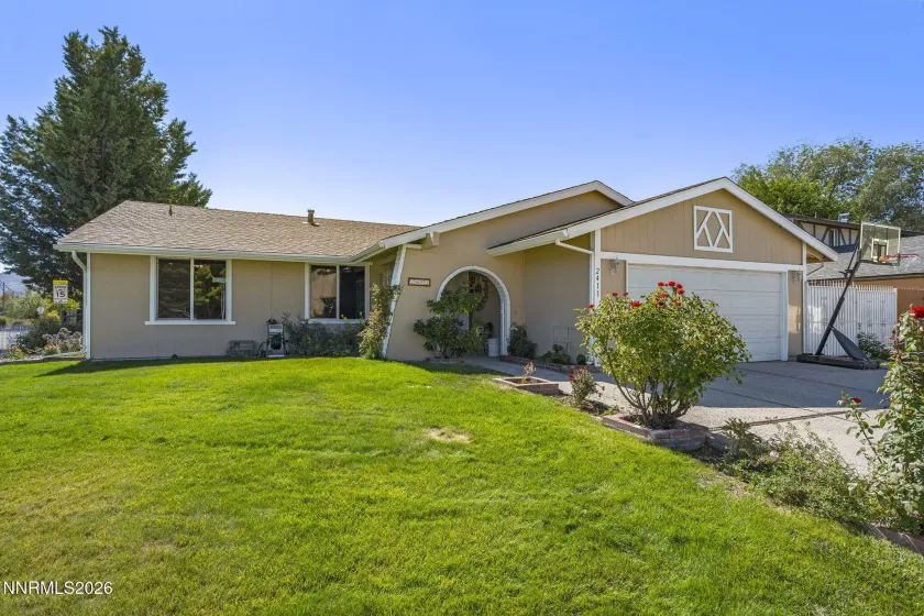 2411 Monte Verde, Sparks, Nevada 89434, 4 Bedrooms Bedrooms, ,2 BathroomsBathrooms,Residential,Residential,Monte Verde,0,260012567