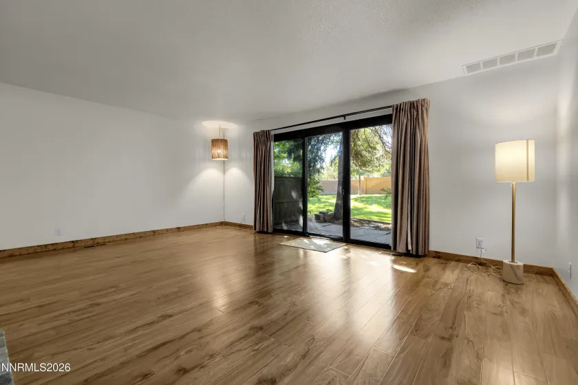 2014 Sunburst, Reno, Nevada 89509, 2 Bedrooms Bedrooms, ,3 BathroomsBathrooms,Residential,Residential,Sunburst,0,260012574