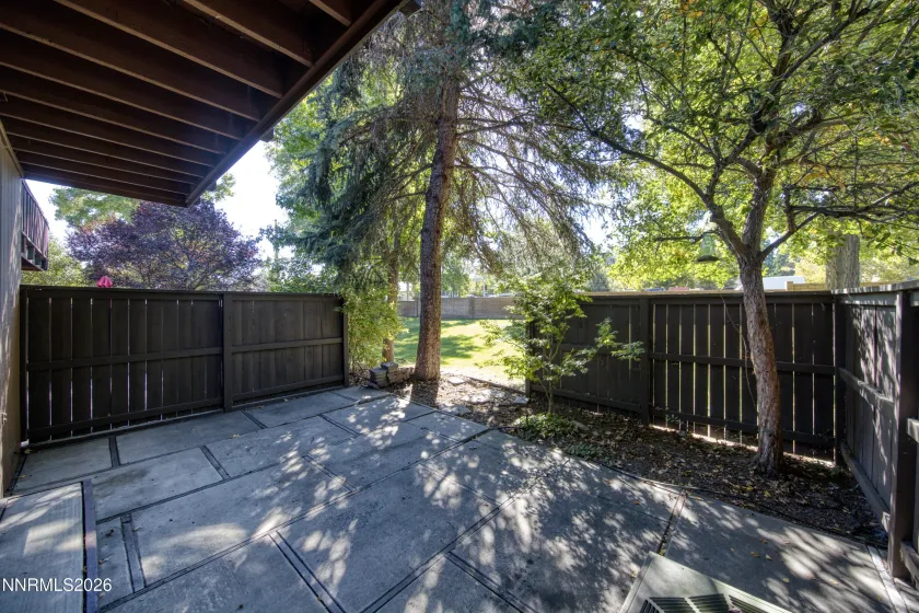 2014 Sunburst, Reno, Nevada 89509, 2 Bedrooms Bedrooms, ,3 BathroomsBathrooms,Residential,Residential,Sunburst,0,260012574