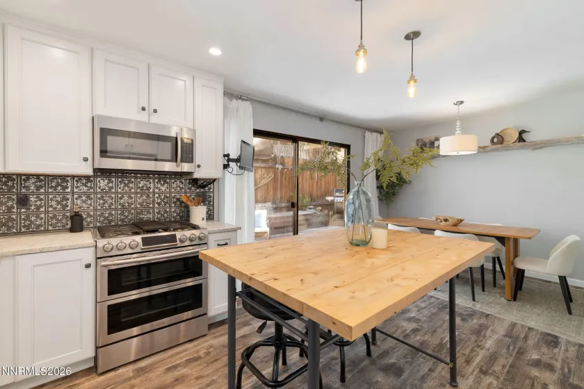 101 Gold Hill, Zephyr Cove, Nevada 89448, 3 Bedrooms Bedrooms, ,2 BathroomsBathrooms,Residential,Residential,Gold Hill,0,260012575