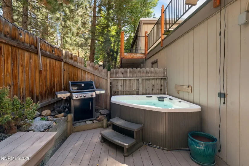 101 Gold Hill, Zephyr Cove, Nevada 89448, 3 Bedrooms Bedrooms, ,2 BathroomsBathrooms,Residential,Residential,Gold Hill,0,260012575