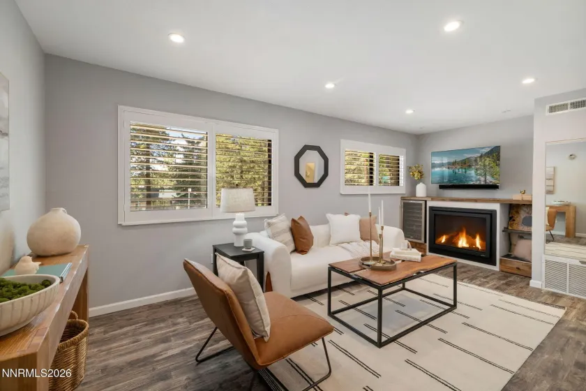 101 Gold Hill, Zephyr Cove, Nevada 89448, 3 Bedrooms Bedrooms, ,2 BathroomsBathrooms,Residential,Residential,Gold Hill,0,260012575
