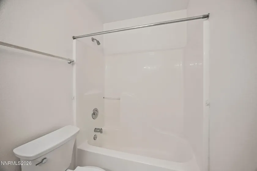1006 Minnesota, Carson City, Nevada 89703, 4 Bedrooms Bedrooms, ,4 BathroomsBathrooms,Residential Income,Residential,Minnesota,0,260012578