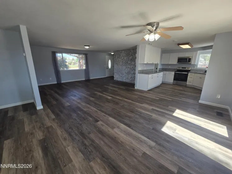 60 Leo, Spanish Springs, Nevada 89441, 3 Bedrooms Bedrooms, ,3 BathroomsBathrooms,Residential,Residential,Leo,0,260012581