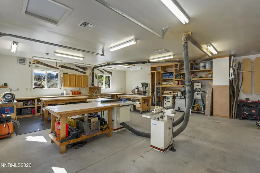 Professional heated workshop
