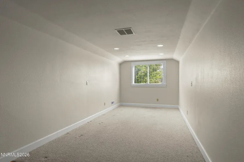 Bonus Flex Space above office