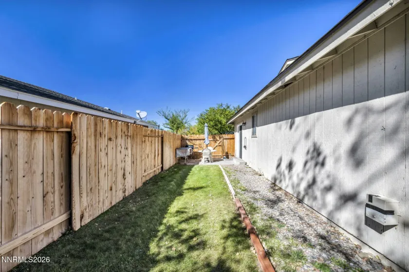 1331 Kimmerling, Gardnerville, Nevada 89460, 4 Bedrooms Bedrooms, ,4 BathroomsBathrooms,Residential Income,Residential,Kimmerling,0,260012584