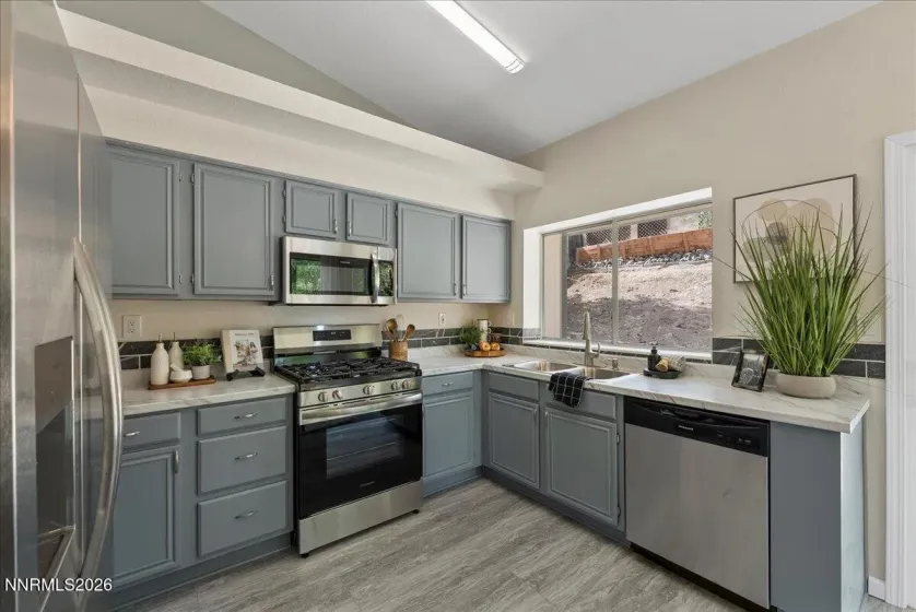 7295 Lindsey, Sparks, Nevada 89436, 3 Bedrooms Bedrooms, ,2 BathroomsBathrooms,Residential,Residential,Lindsey,0,260012586